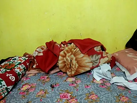 Sexyranibhabhi online show from February 17, 2026, 2:08 am