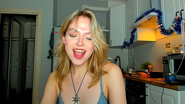 Niky  Jess online show from January 8, 2025, 7:03 pm