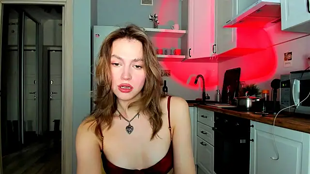 Niky  Jess online show from February 14, 2025, 9:45 am