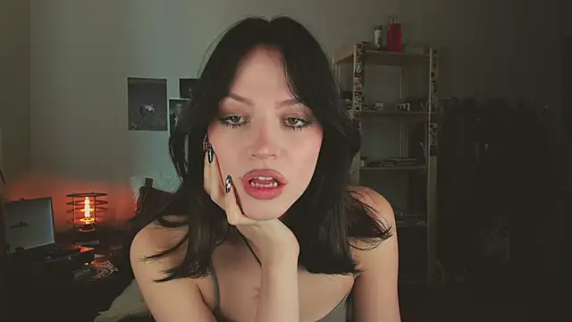 Niky  Jess online show from April 9, 2026, 9:47 am