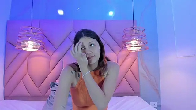 AngelaaCute  online show from March 12, 2025, 12:26 pm