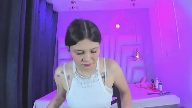 AngelaaCute  online show from March 31, 2026, 12:16 pm