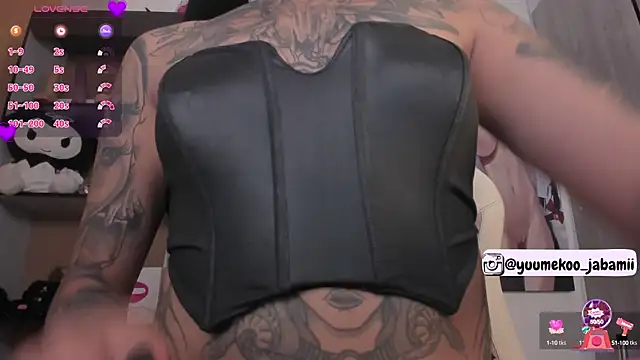 Sweet-bunny1 online show from December 31, 2024, 7:40 pm