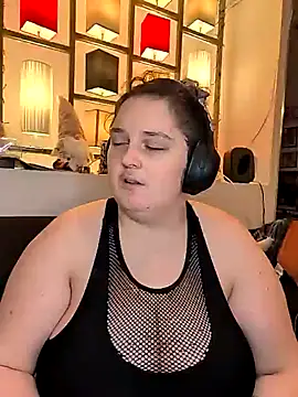 LadyRochester online show from April 19, 2026, 8:55 pm