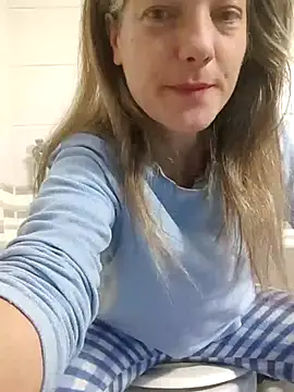 Dark Angel 22 online show from April 8, 2026, 4:56 am