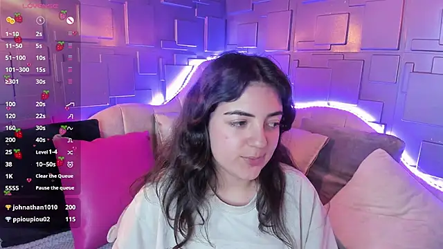 meraki fraise online show from January 3, 2025, 10:08 pm