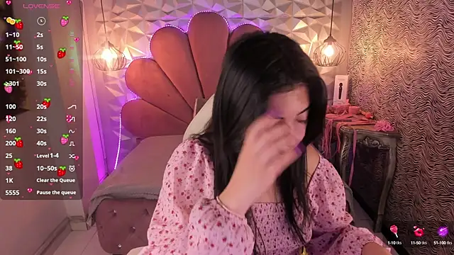 meraki fraise online show from January 28, 2025, 7:53 pm