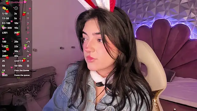 meraki fraise online show from February 14, 2025, 11:31 pm