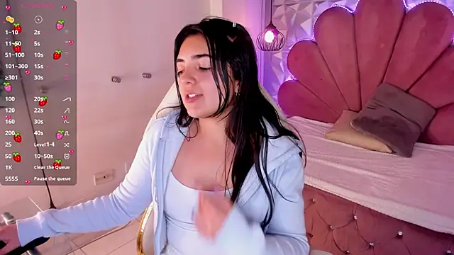 meraki fraise online show from February 22, 2025, 11:35 pm