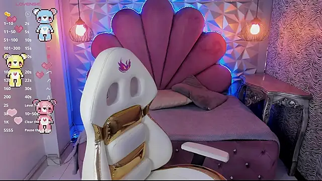 meraki fraise online show from March 14, 2025, 8:28 pm