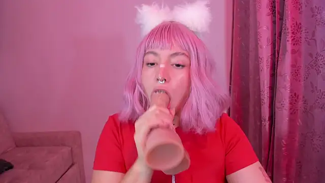 annika taylor online show from October 19, 2025, 1:06 am