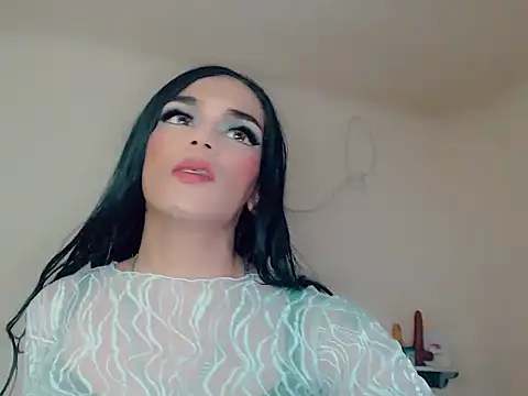 kimkardasha98 online show from February 21, 2026, 10:33 pm