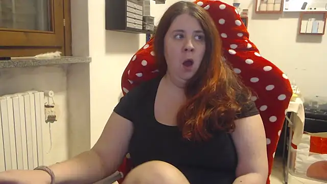 valerysexy online show from November 10, 2025, 9:36 pm