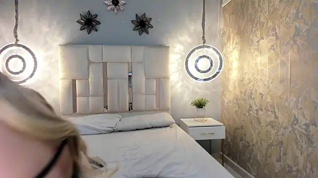  Paulina 1 online show from January 11, 2025, 6:35 am