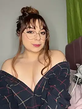 NatyOlson online show from March 18, 2025, 4:15 am