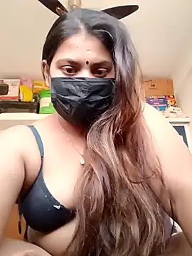 Hotmilfxox online show from January 13, 2025, 10:36 am