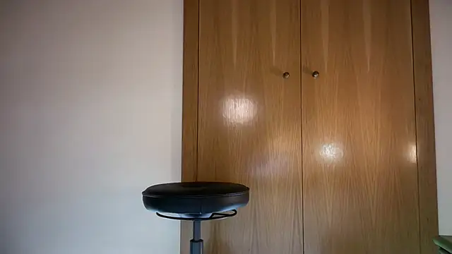 SweetTits26 online show from November 18, 2025, 8:13 pm