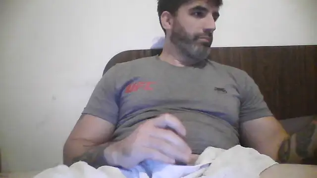 Snapshot of ozzypsico13 chatting on May 20, 2026, 3:02 am ozzypsico13 online show from May 20, 2026, 3:02 am