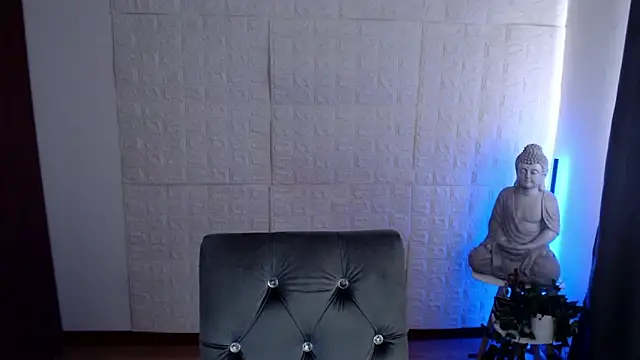 GODDESS EVANS online show from February 8, 2025, 9:46 pm