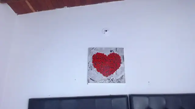 Amara Red online show from September 16, 2025, 11:22 am