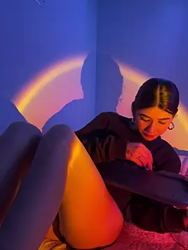 AnnyCherry  online show from February 20, 2025, 3:23 am