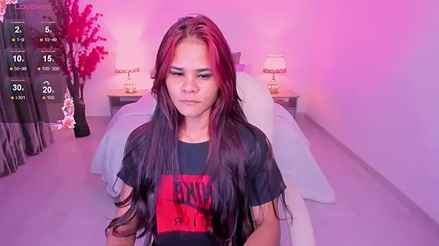 anniie smith online show from October 3, 2025, 11:18 am