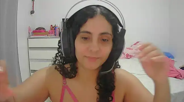leximaxell online show from February 12, 2025, 4:44 am