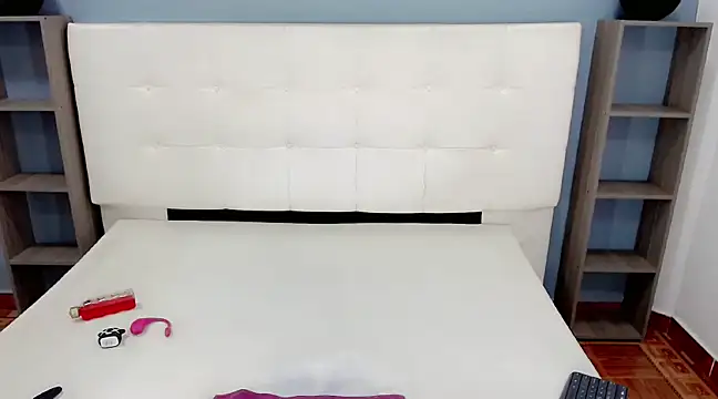 money Ts  online show from February 21, 2025, 1:00 am