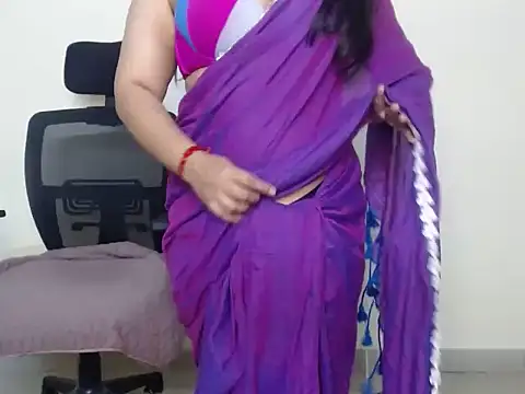 MiniBeast online show from April 7, 2026, 3:23 pm