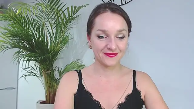 AliciaDesire online show from December 12, 2024, 3:27 pm