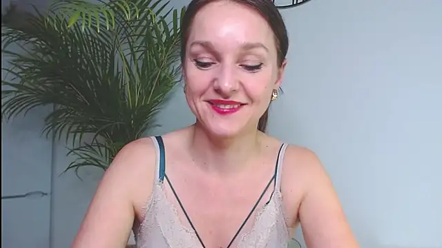 AliciaDesire online show from December 19, 2024, 6:45 pm