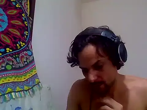 couplemilk online show from December 5, 2024, 4:20 am