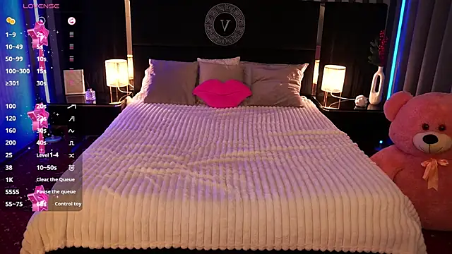 KitnissKiss online show from January 22, 2025, 4:34 am