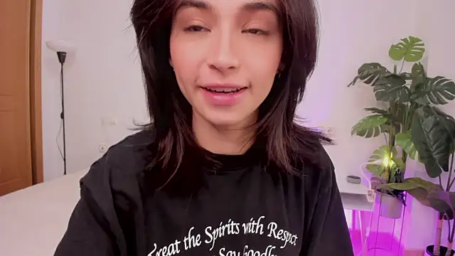 Adriennesexxx online show from January 5, 2025, 5:41 pm