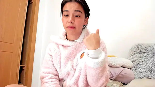 Adriennesexxx online show from February 26, 2025, 1:52 pm