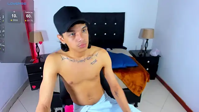 Snapshot of Brand_habes chatting on December 7, 2024, 7:10 pm Brand habes online show from December 7, 2024, 7:10 pm