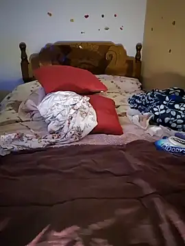 Lunababymylove online show from December 28, 2024, 4:52 pm