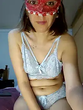 Lunababymylove online show from December 30, 2024, 3:36 am