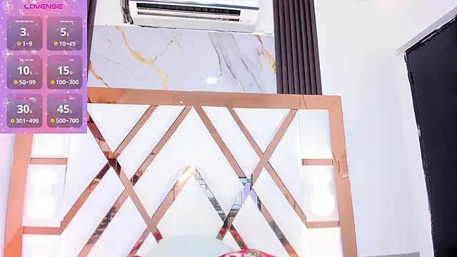 Snapshot of amberr_sweett69 chatting on December 12, 2024, 6:42 pm amberr sweett69 online show from December 12, 2024, 6:42 pm