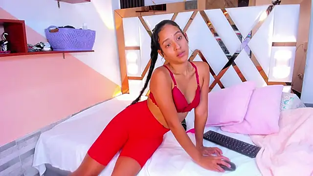 Snapshot of amberr_sweett69 chatting on February 20, 2025, 6:46 pm amberr sweett69 online show from February 20, 2025, 6:46 pm