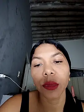 DIORA Latina online show from February 6, 2026, 3:44 am