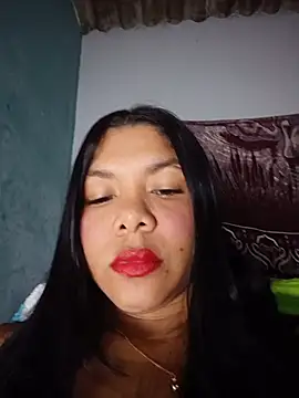 Snapshot of DIORA_Latina chatting on July 5, 2026, 4:07 am DIORA Latina online show from July 5, 2026, 4:07 am