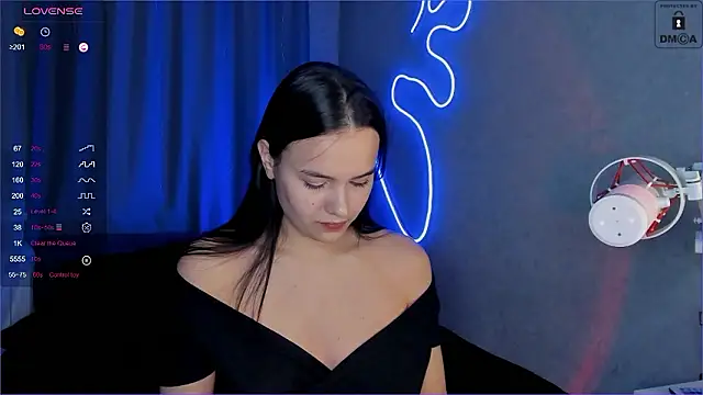  Sweetie  online show from December 7, 2024, 12:35 pm