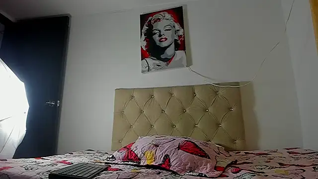 Vahiolet smith online show from September 12, 2025, 3:28 am