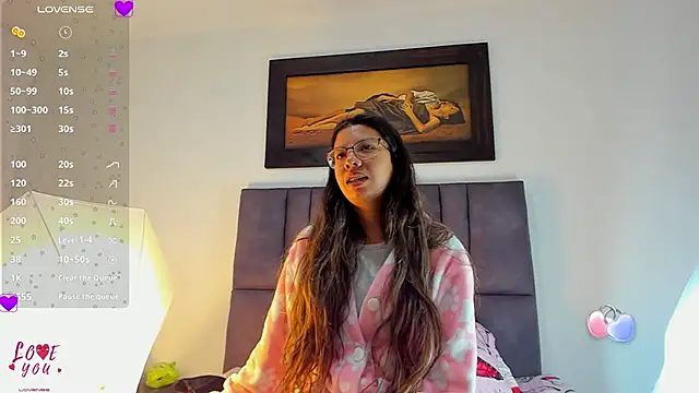 Vahiolet smith online show from February 19, 2026, 3:13 am