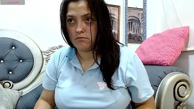Snapshot of KataleyaStiward chatting on May 20, 2026, 12:55 pm KataleyaStiward online show from May 20, 2026, 12:55 pm