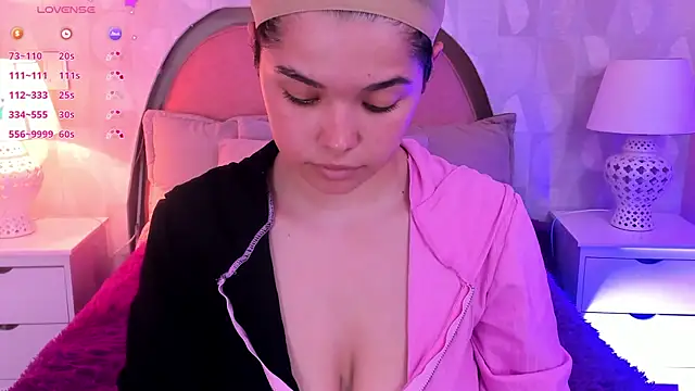 Snapshot of angeline_teen chatting on May 7, 2026, 12:10 pm angeline teen online show from May 7, 2026, 12:10 pm