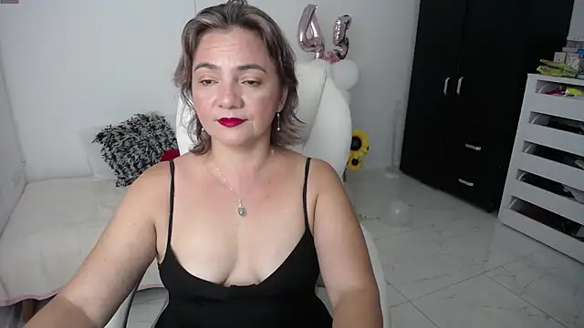 Ghada milf online show from January 18, 2025, 11:44 pm