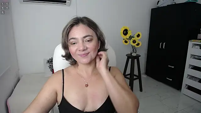 Ghada milf online show from March 14, 2025, 11:34 am