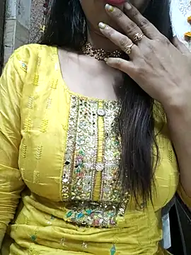 Aradhya-Sharma online show from February 26, 2025, 6:26 am